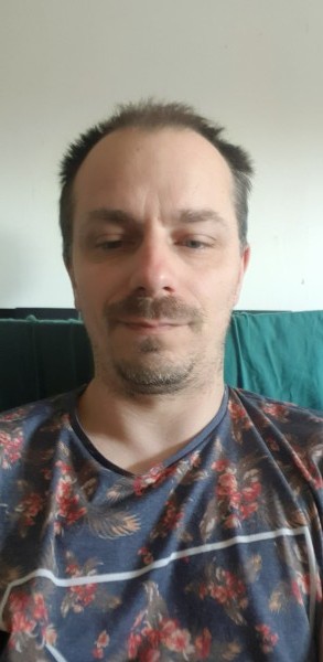 bastien, organisateur de la sortie Blind test a L'Entrepôt à Rouen