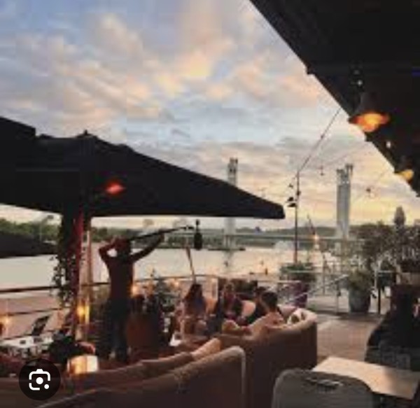 sortie Boire un verre et salsa 💃en extérieure au H9 à Rouen