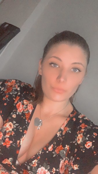 Noélie, organisateur de la sortie Boire un verre  à Besançon 