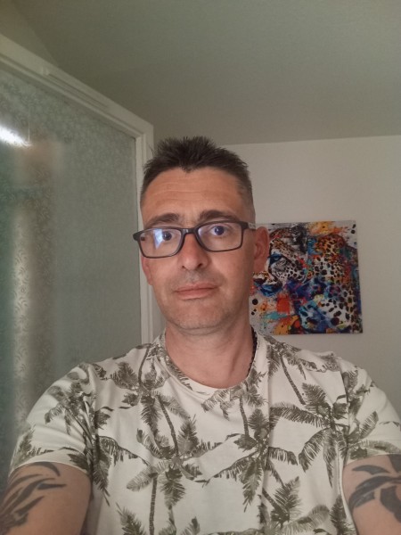 photo de profil Sébastien à Hyères