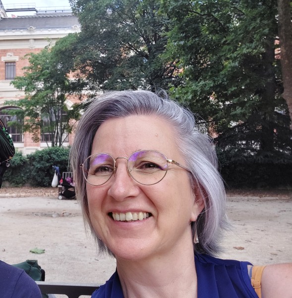 Carole, organisateur de la sortie S’échapper pour aller boire 1 verre à Tours