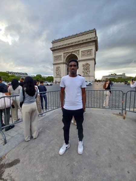 photo de profil Sayar à Rennes